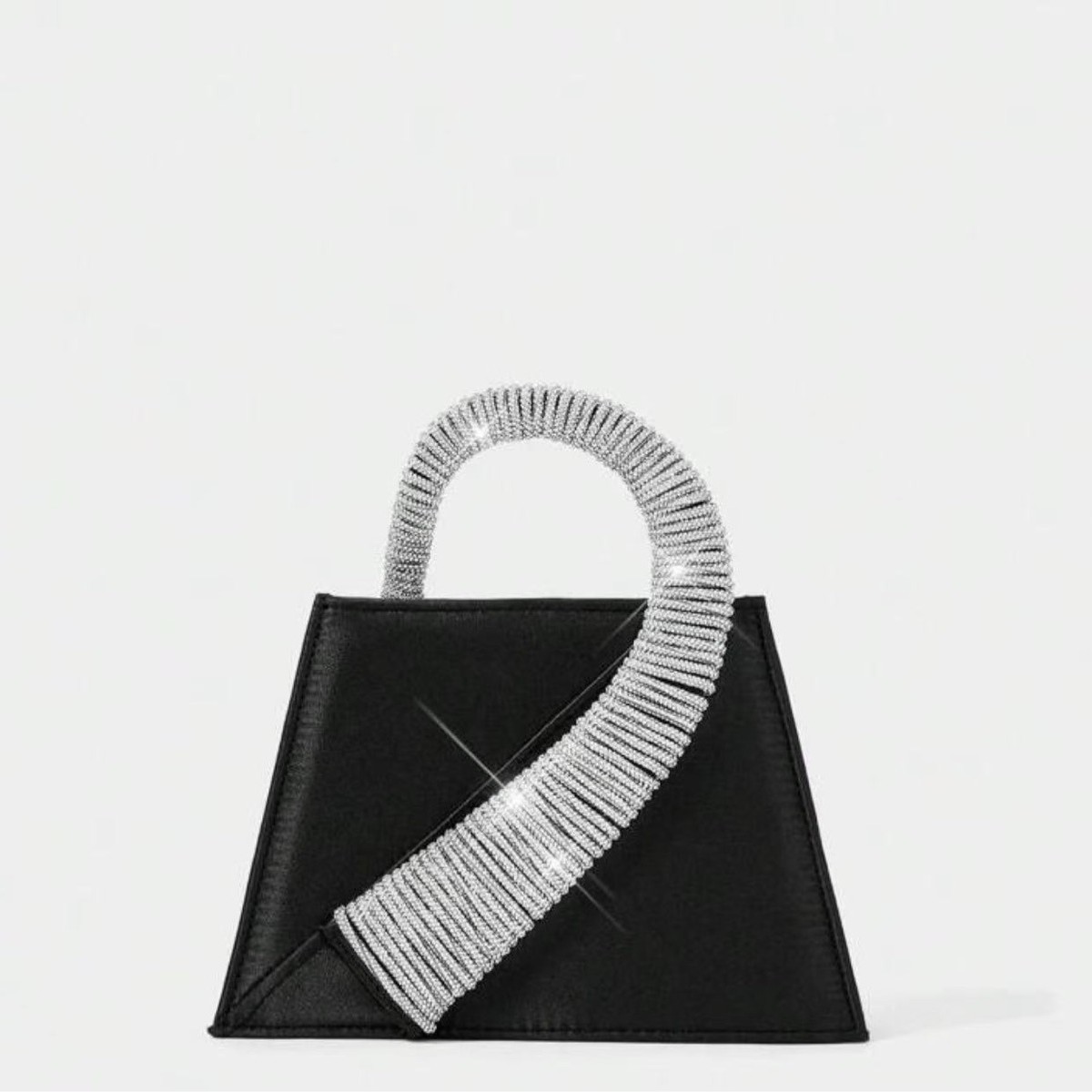 Hana Straw Bucket